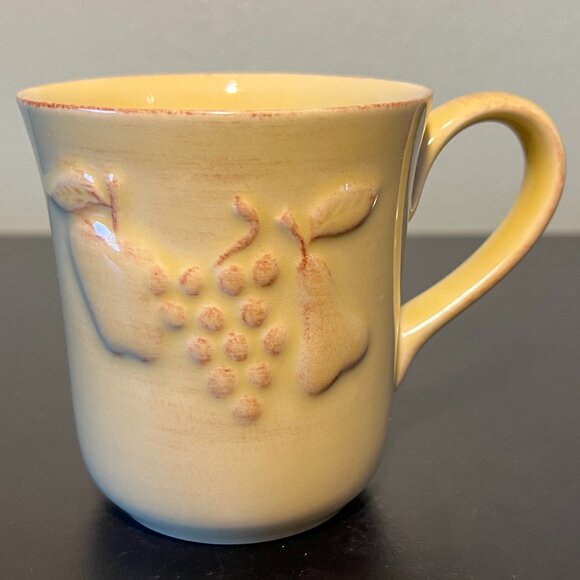 Set of 3 Vtg Casafina MADEIRA HARVEST Embossed Fruit  Stoneware Mugs ~ PORTUGAL - Picture 7 of 13